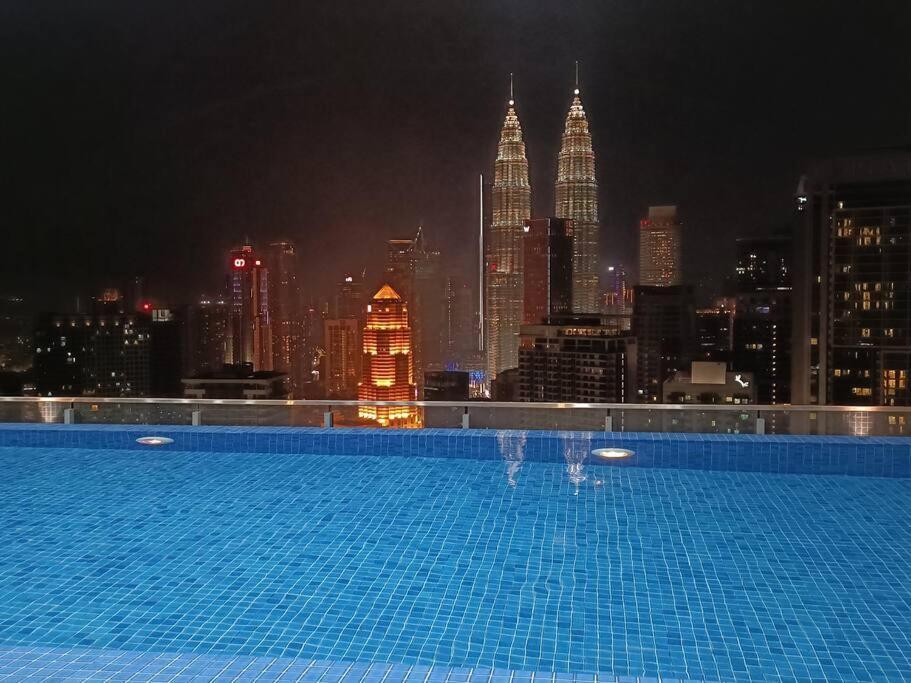 Pangsapuri Col 93a 2queen Bed Balcony Klcc View Family